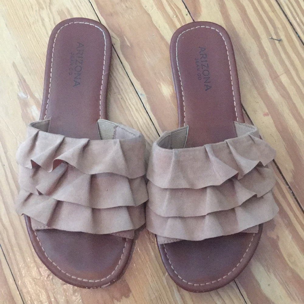 Arizona Jean company camel brown dress sandals.